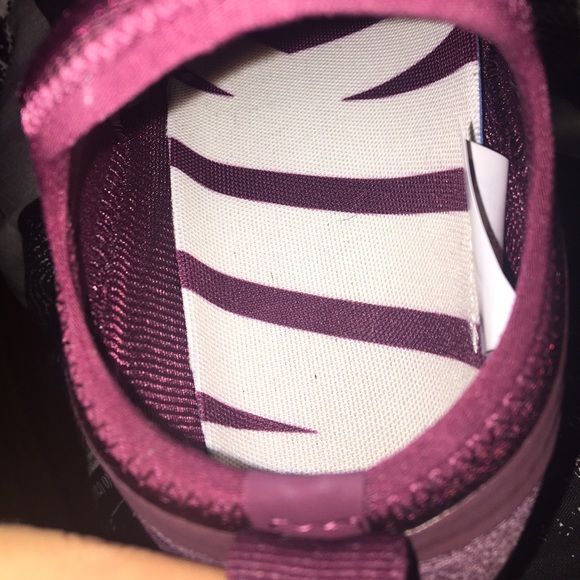 NIKE LUNARCHARGE WOMEN 9 - Picture 4 of 7